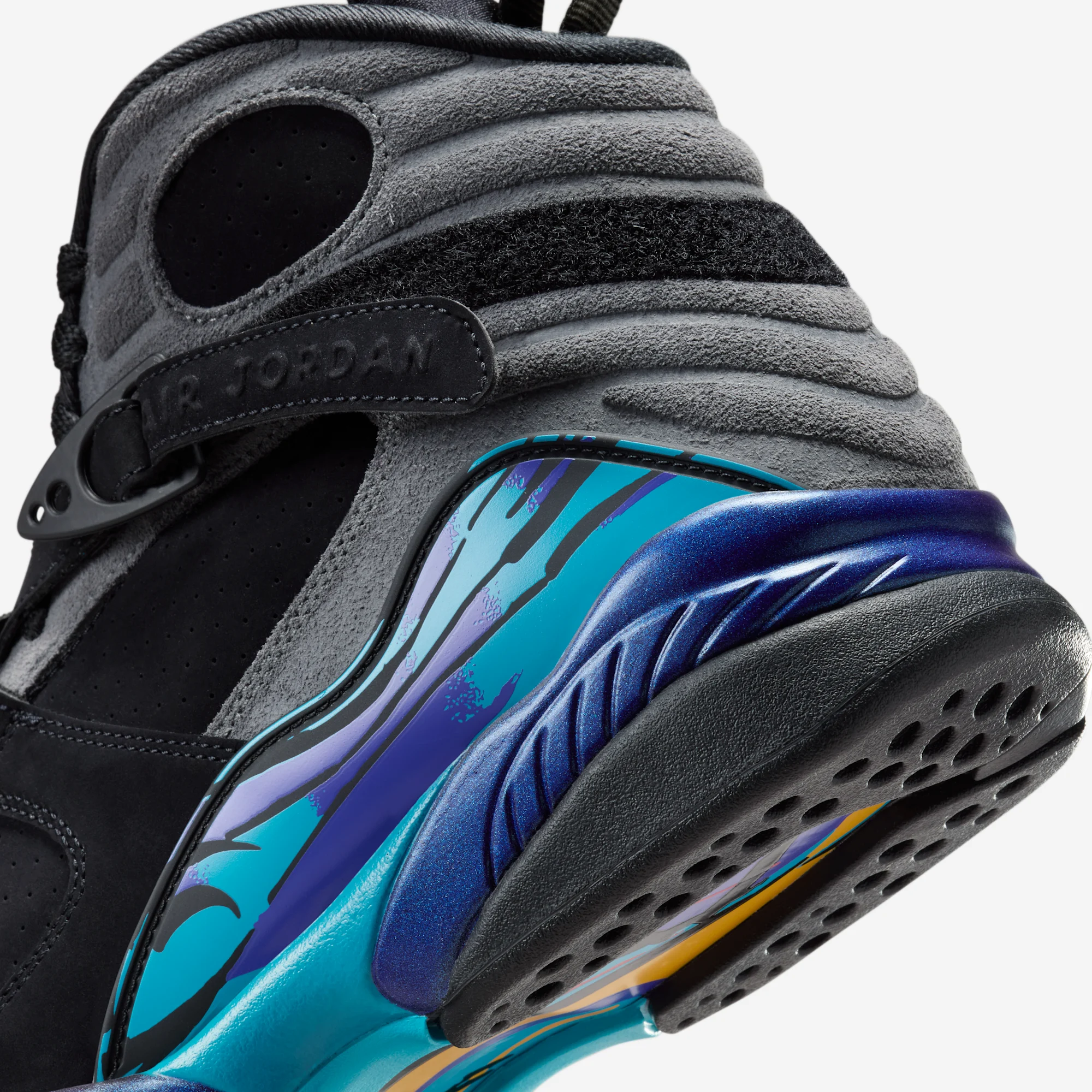 Air Jordan 8 Retro "Aqua"