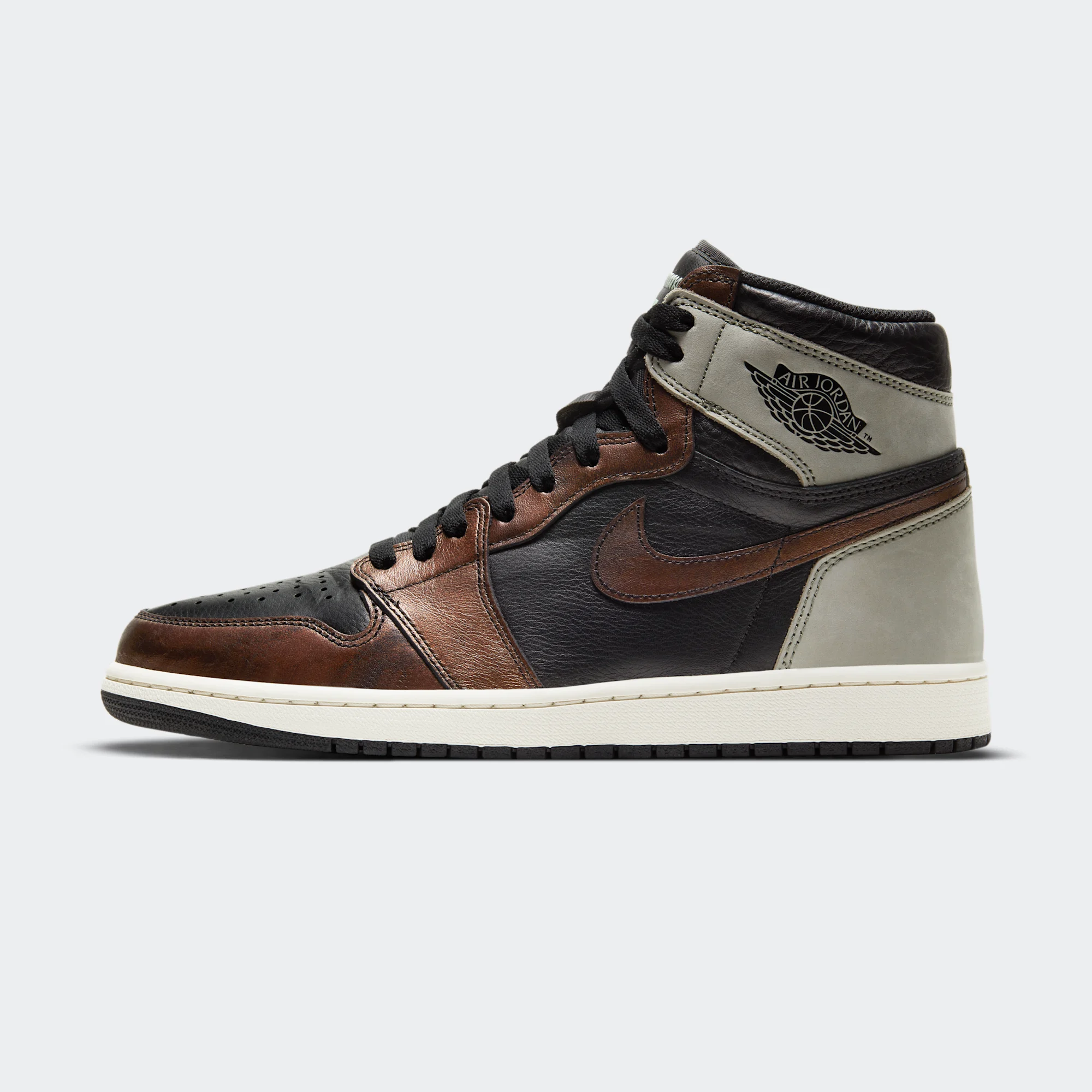 Air Jordan 1 Retro High OG "Patina"
