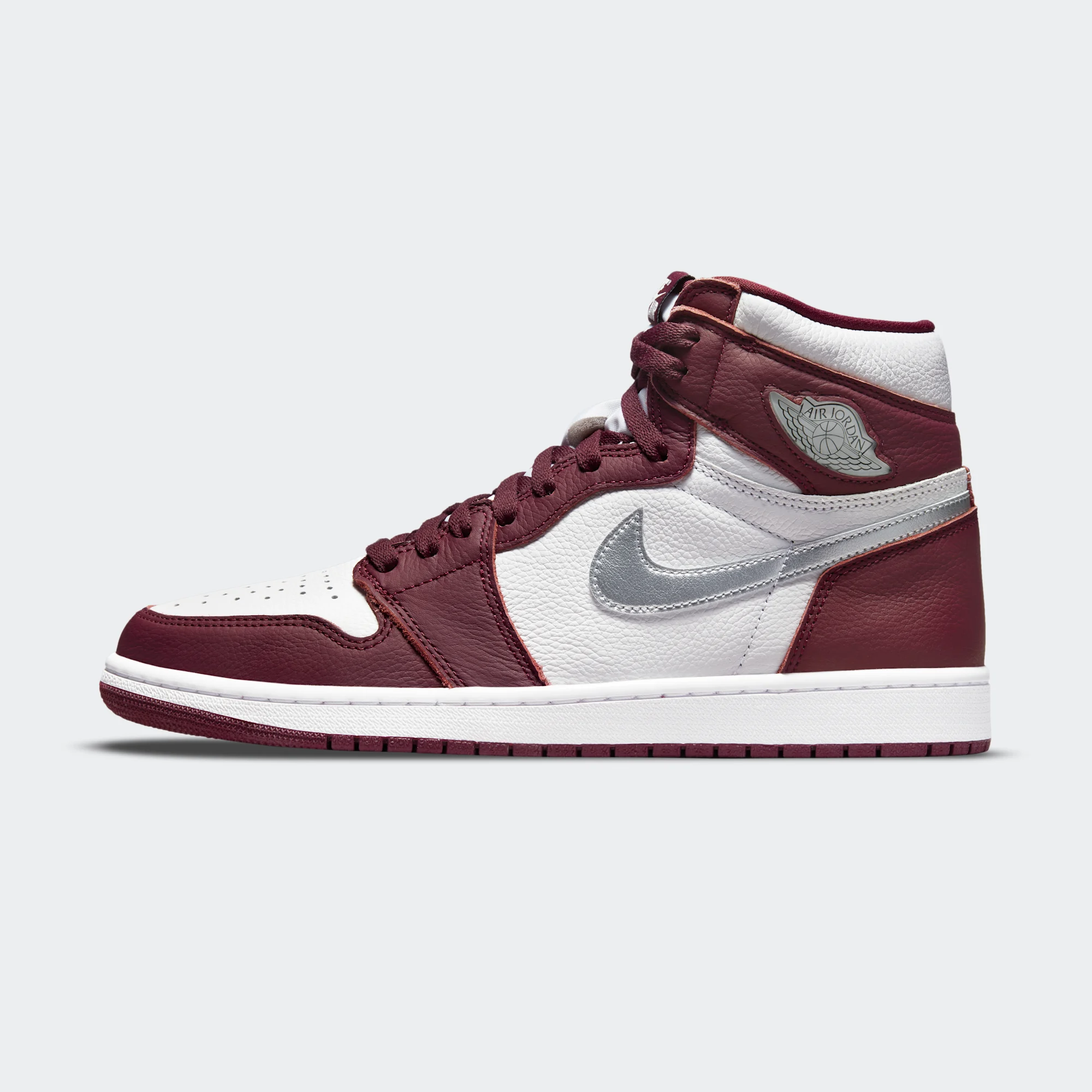 Air Jordan 1 Retro High OG "Bordeaux"