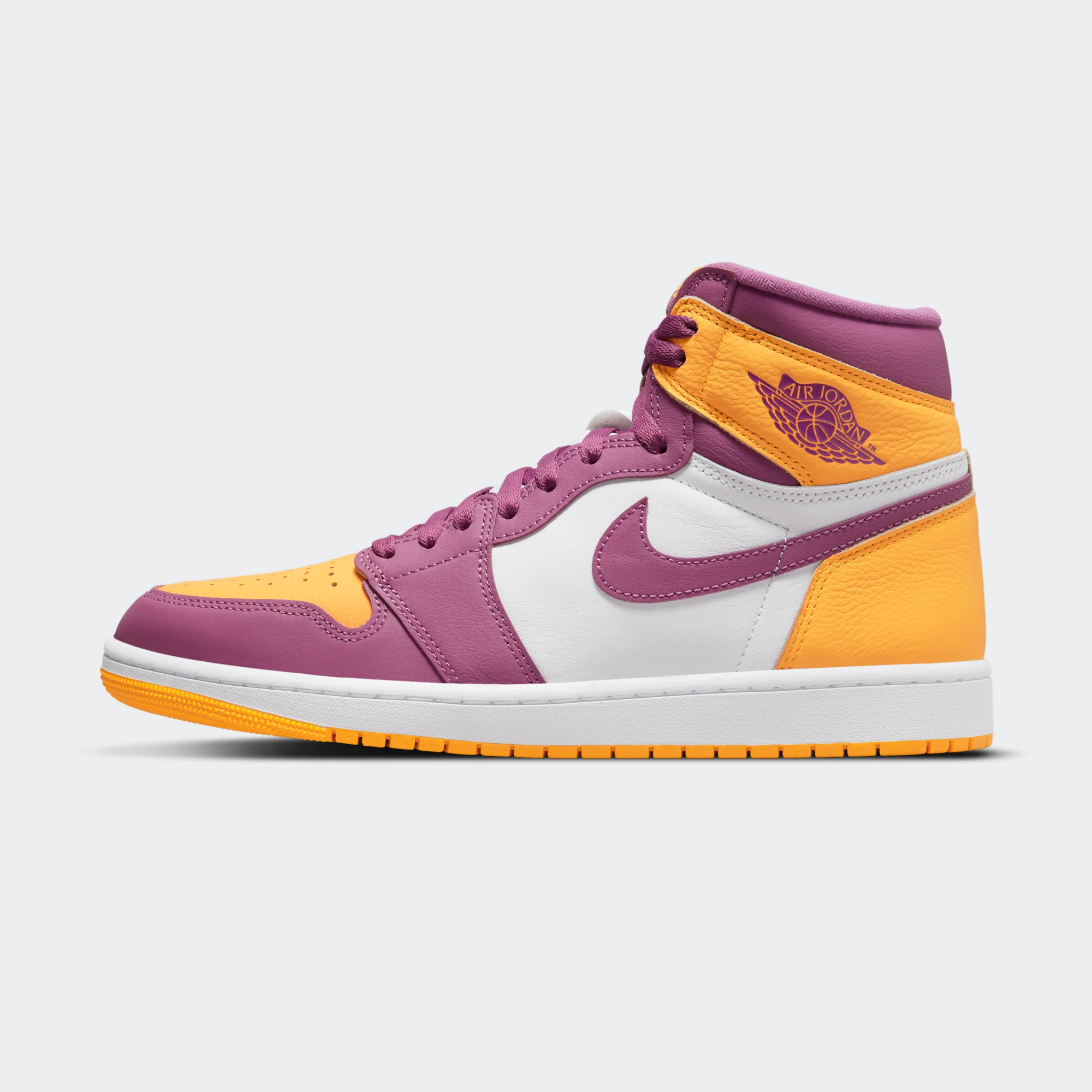 Air Jordan 1 Retro High OG "Brotherhood"