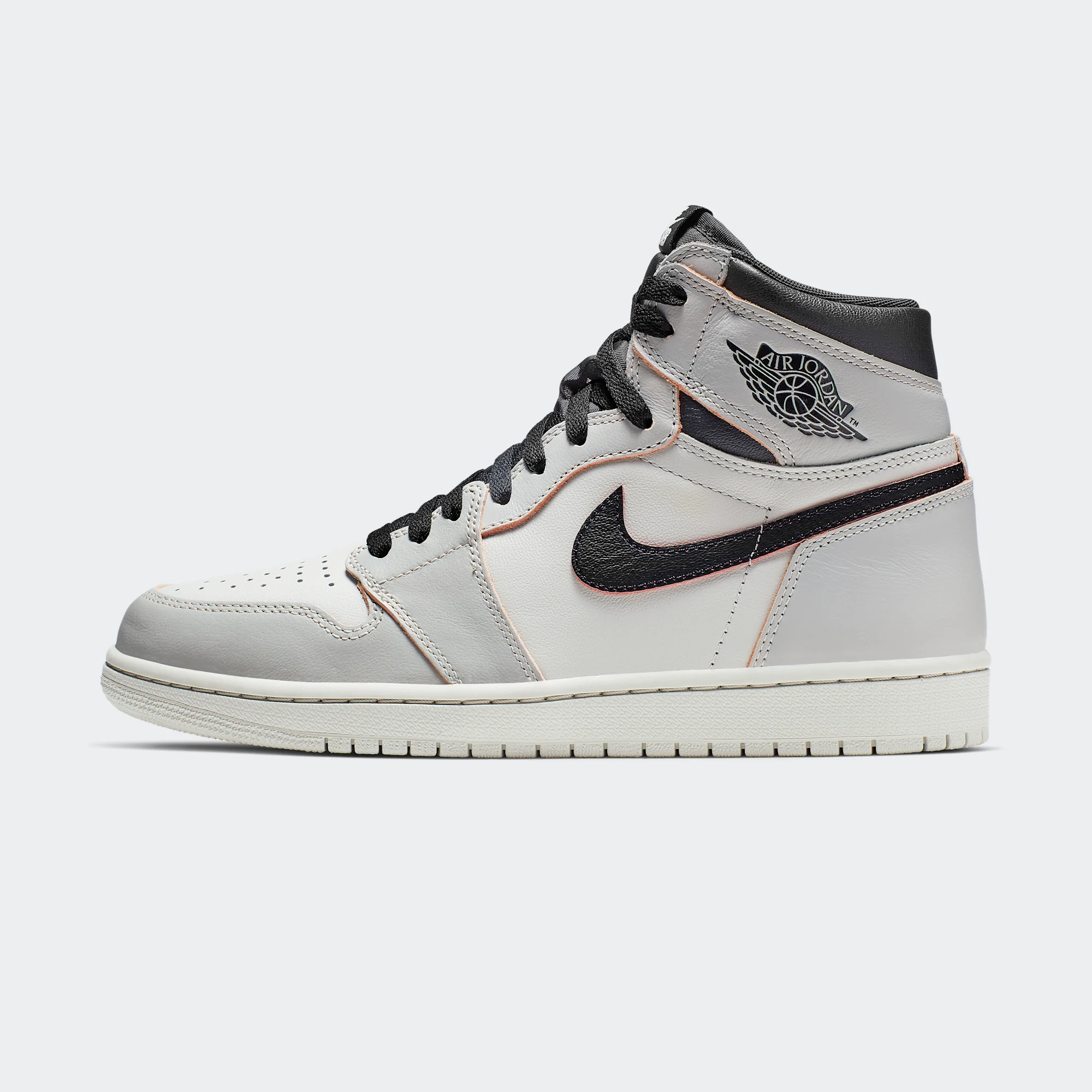 Nike SB x Air Jordan 1 Retro High OG Defiant "NYC to Paris"