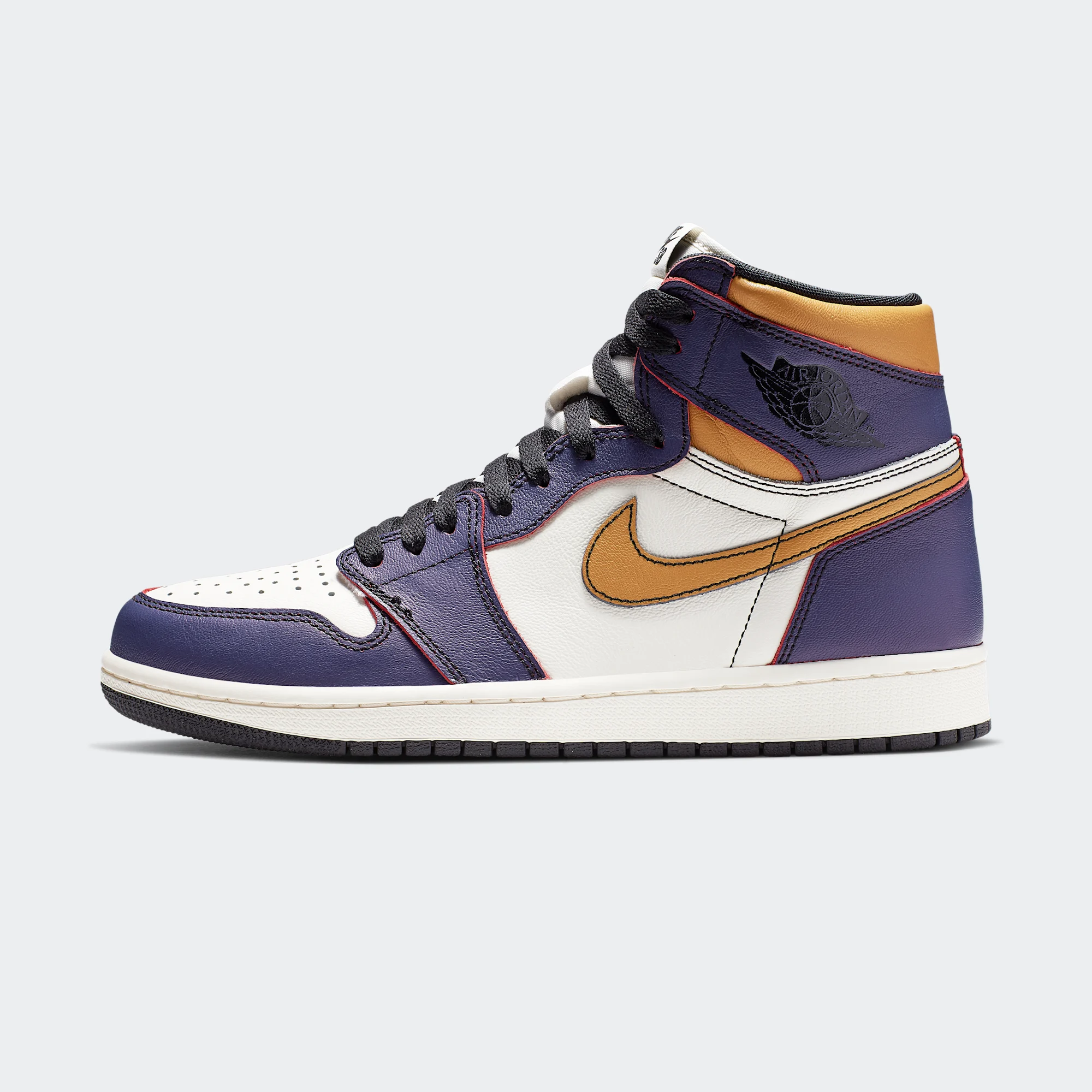 Nike SB x Air Jordan 1 Retro High OG Defiant "LA to Chicago"