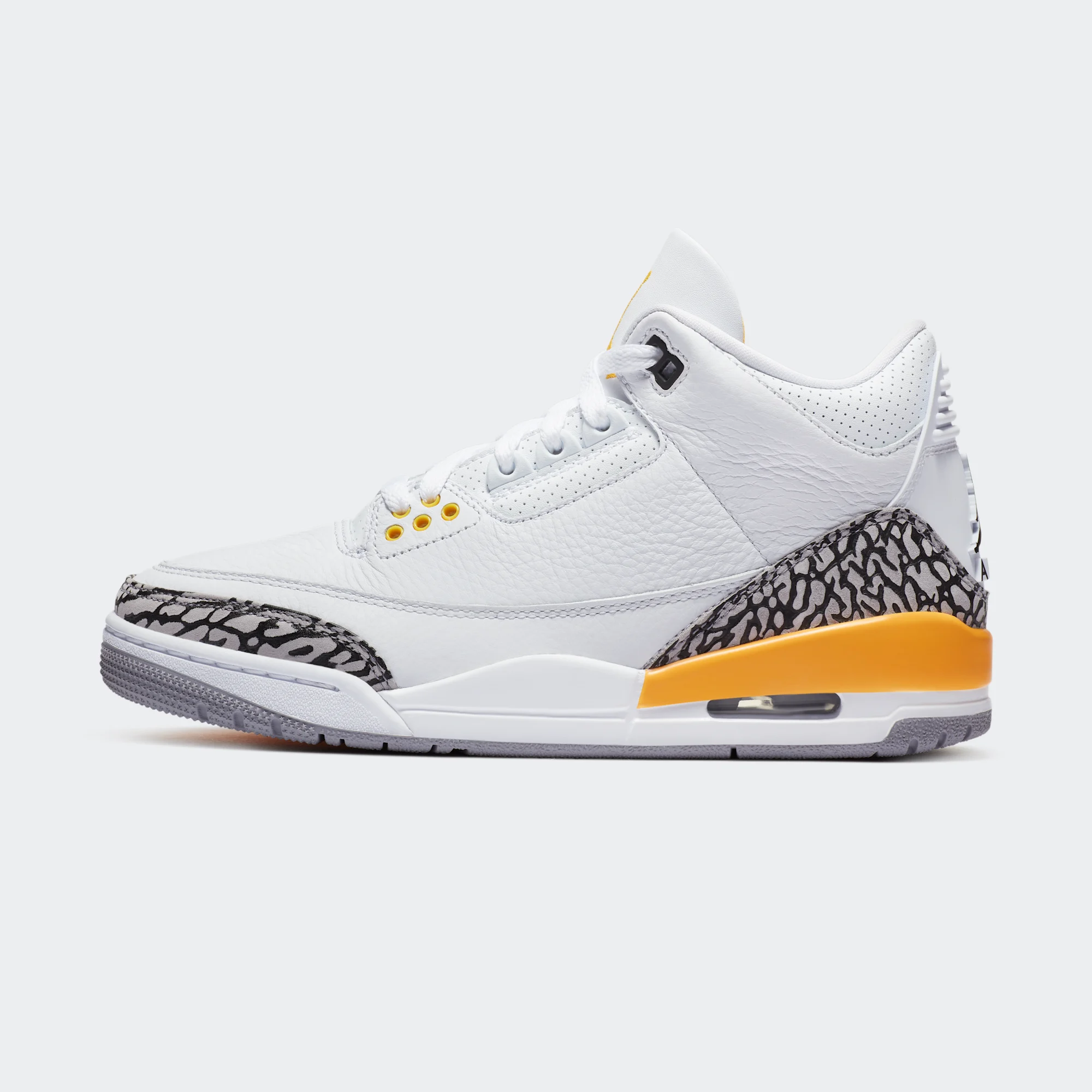 Air Jordan 3 Retro "Laser Orange"