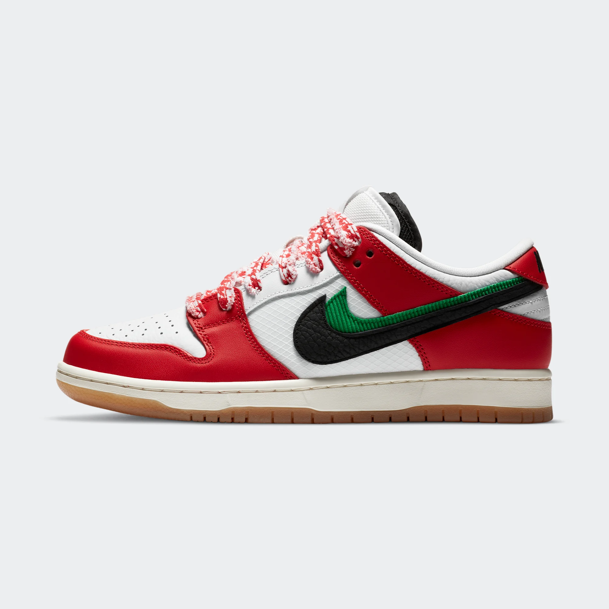 Frame x Nike SB Dunk Low Pro QS "Habibi"