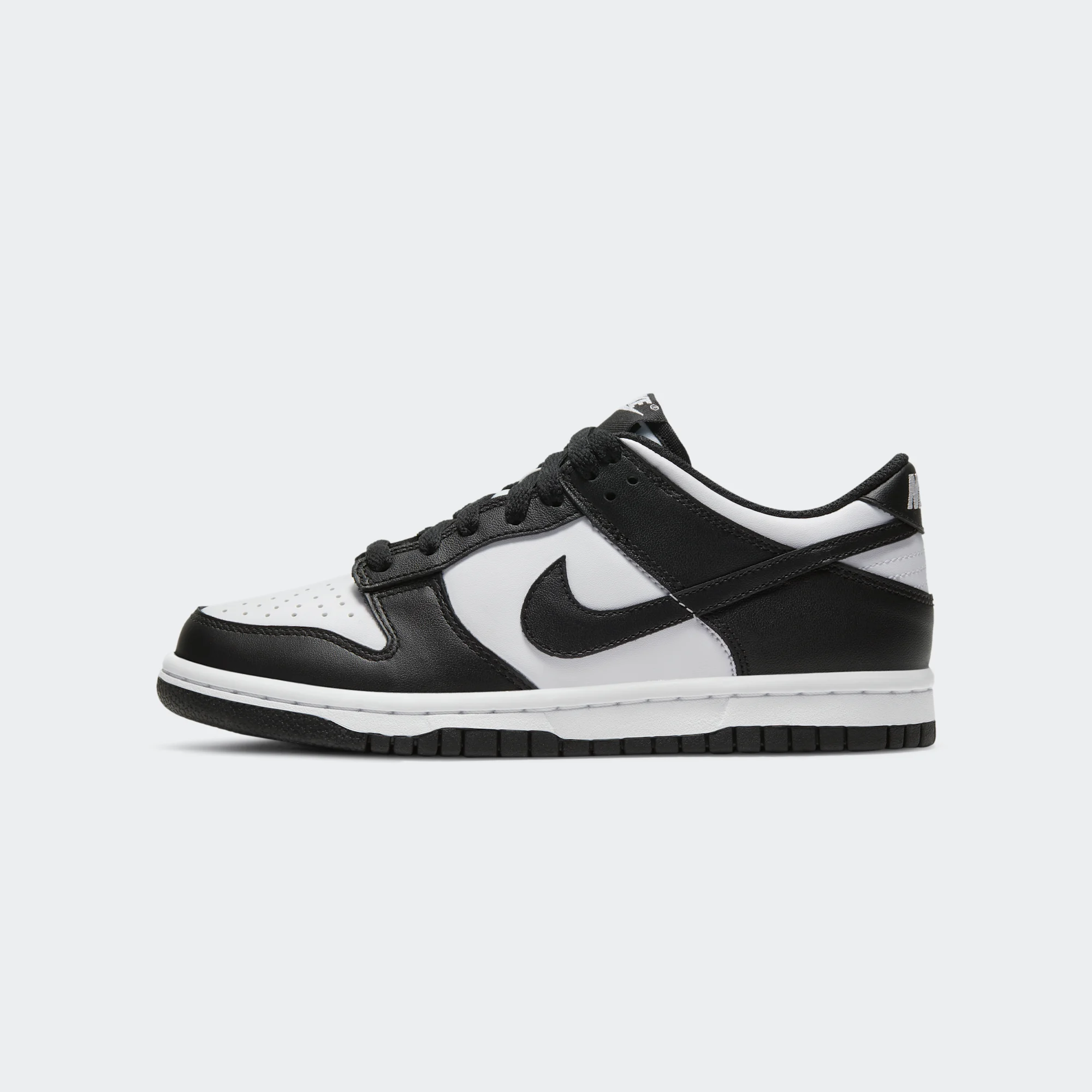 Nike Dunk Low (GS) "Black & White"