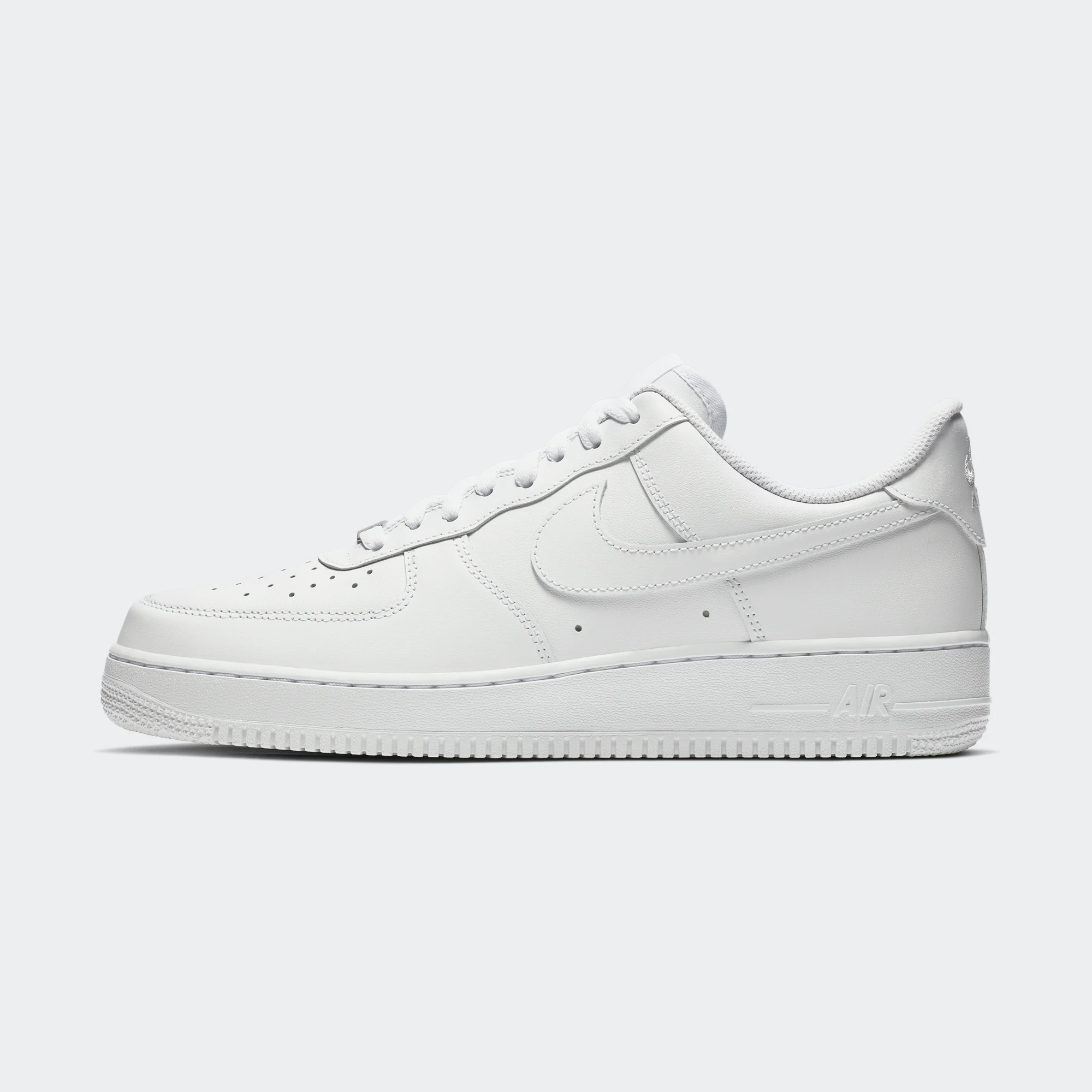 Nike Air Force 1 Low "Triple White"