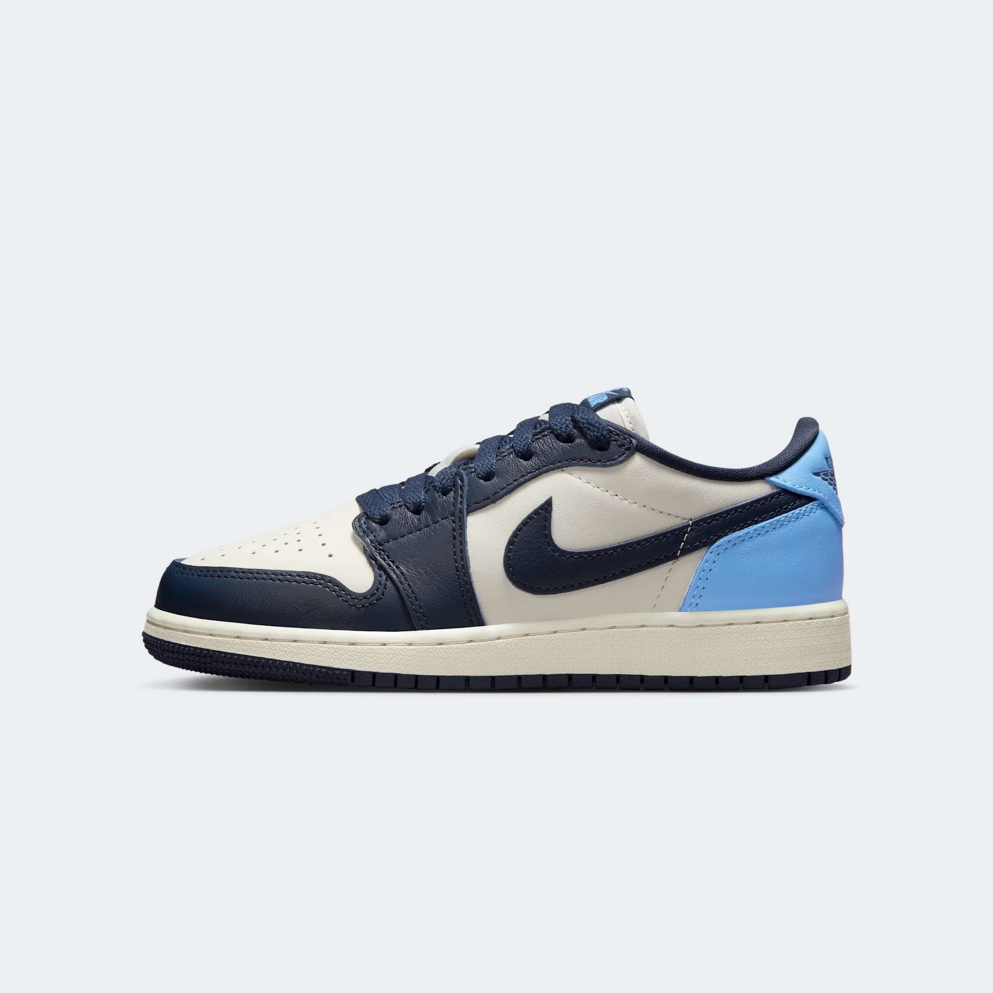 Air Jordan 1 Retro Low OG (GS) "Obsidian" - Jordan sneakers (March 29, 2025)