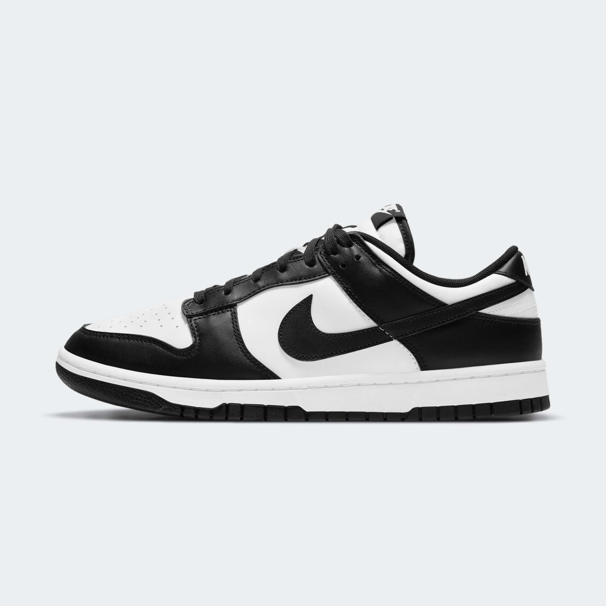 Nike Dunk Low Retro "White & Black"