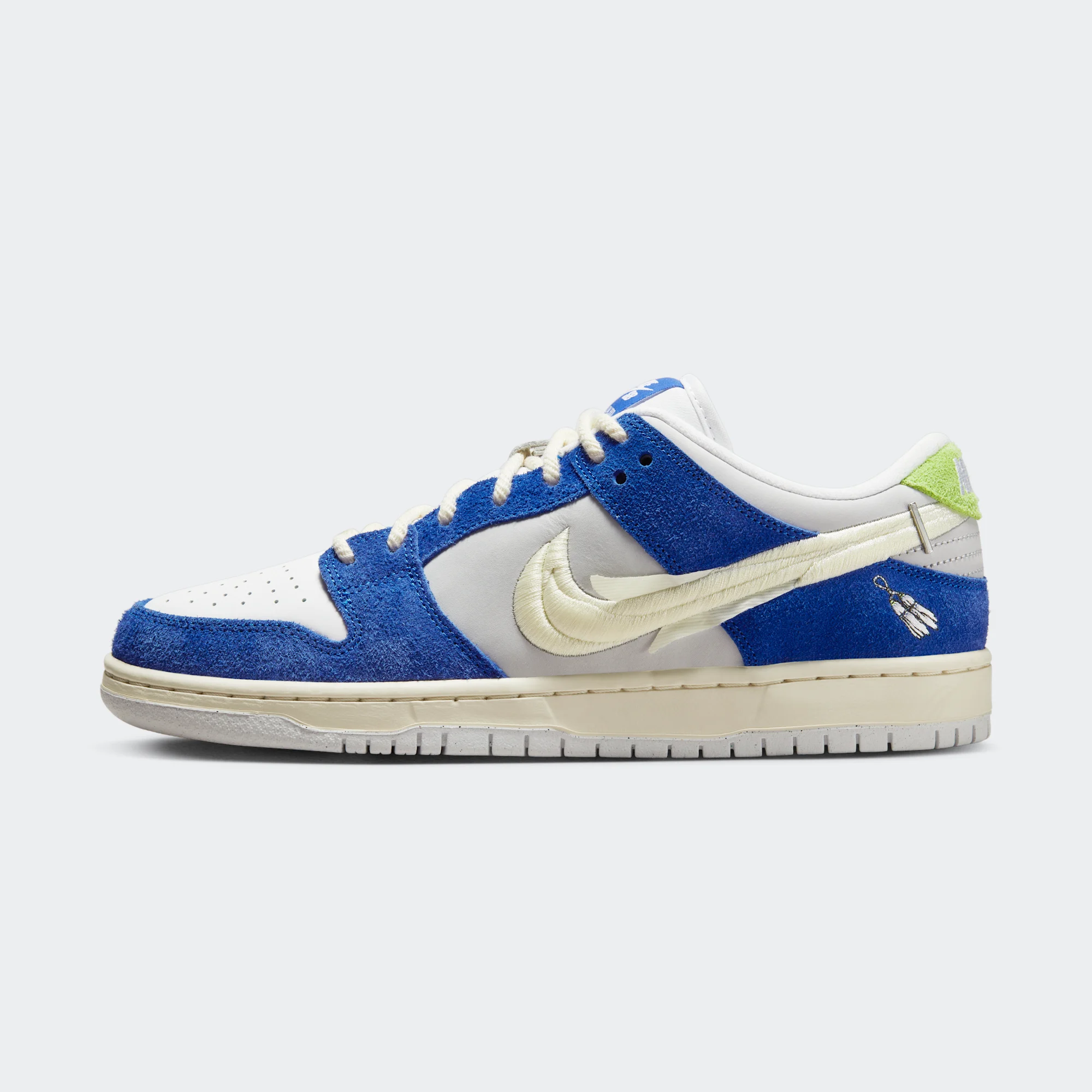Fly Streetwear x Nike SB Dunk Low Pro QS "Gardenia"
