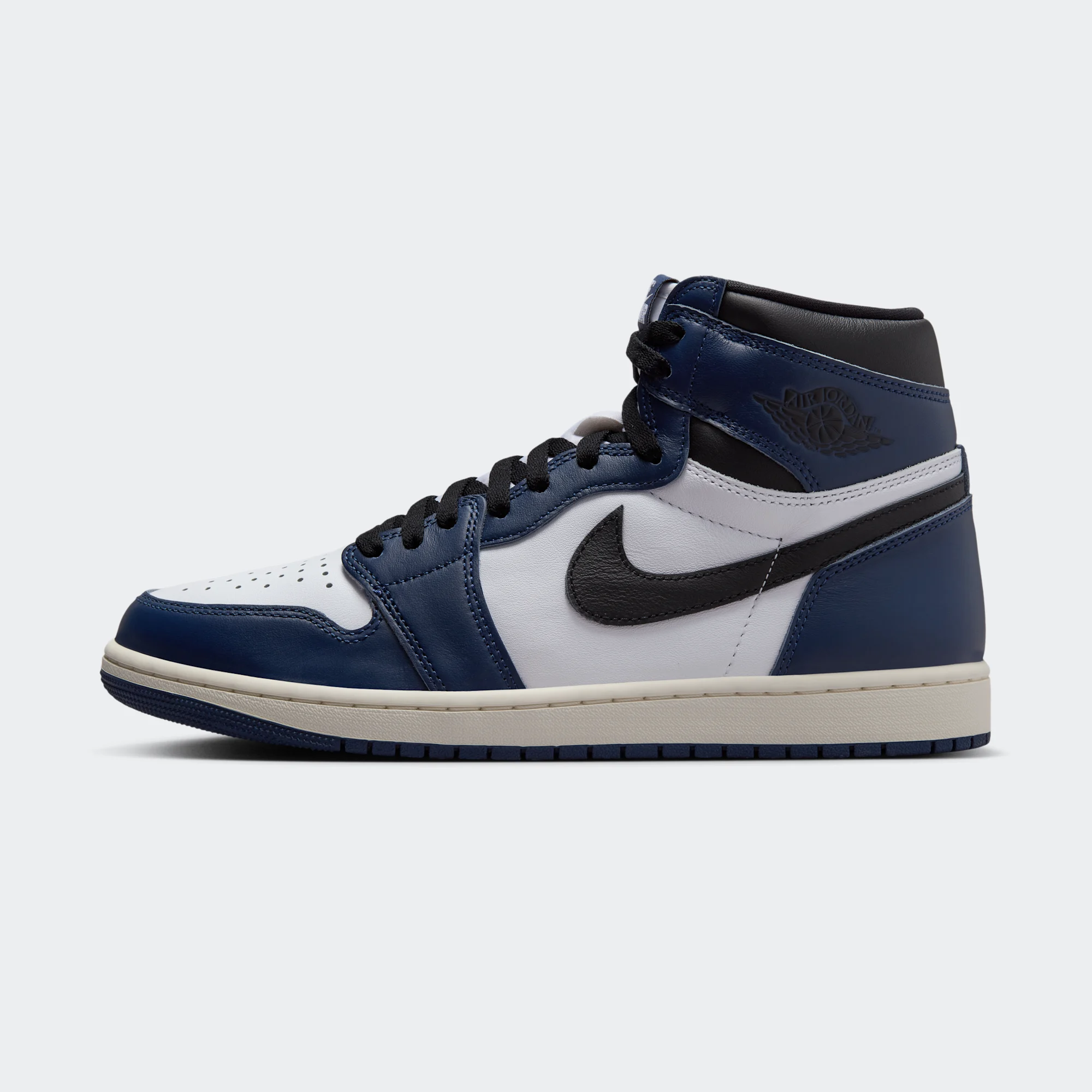 Air Jordan 1 Retro High OG "Midnight Navy" - Jordan sneakers (September 14, 2024)