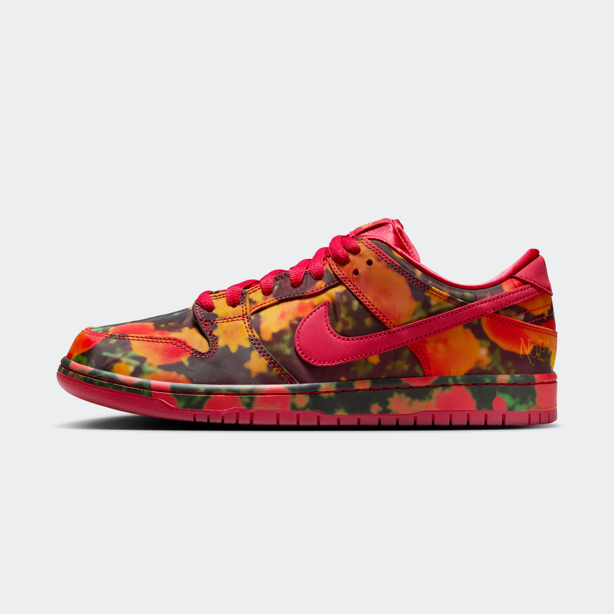 Wizard of Oz x Nike SB Dunk Low Pro QS "Poppy Field" - Nike SB sneakers (December 23, 2024)
