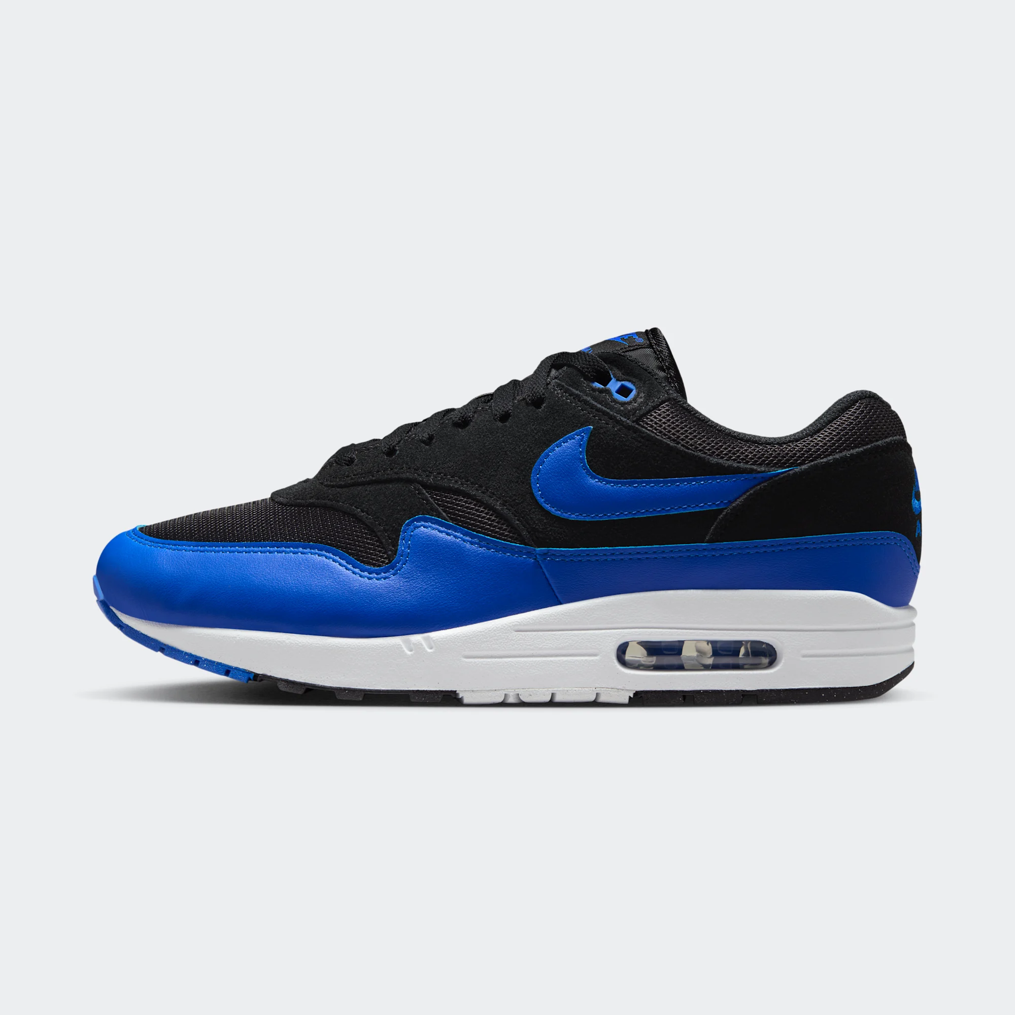Nike Air Max 1 Essential "Hyper Royal" - Nike sneakers (January 29, 2025)