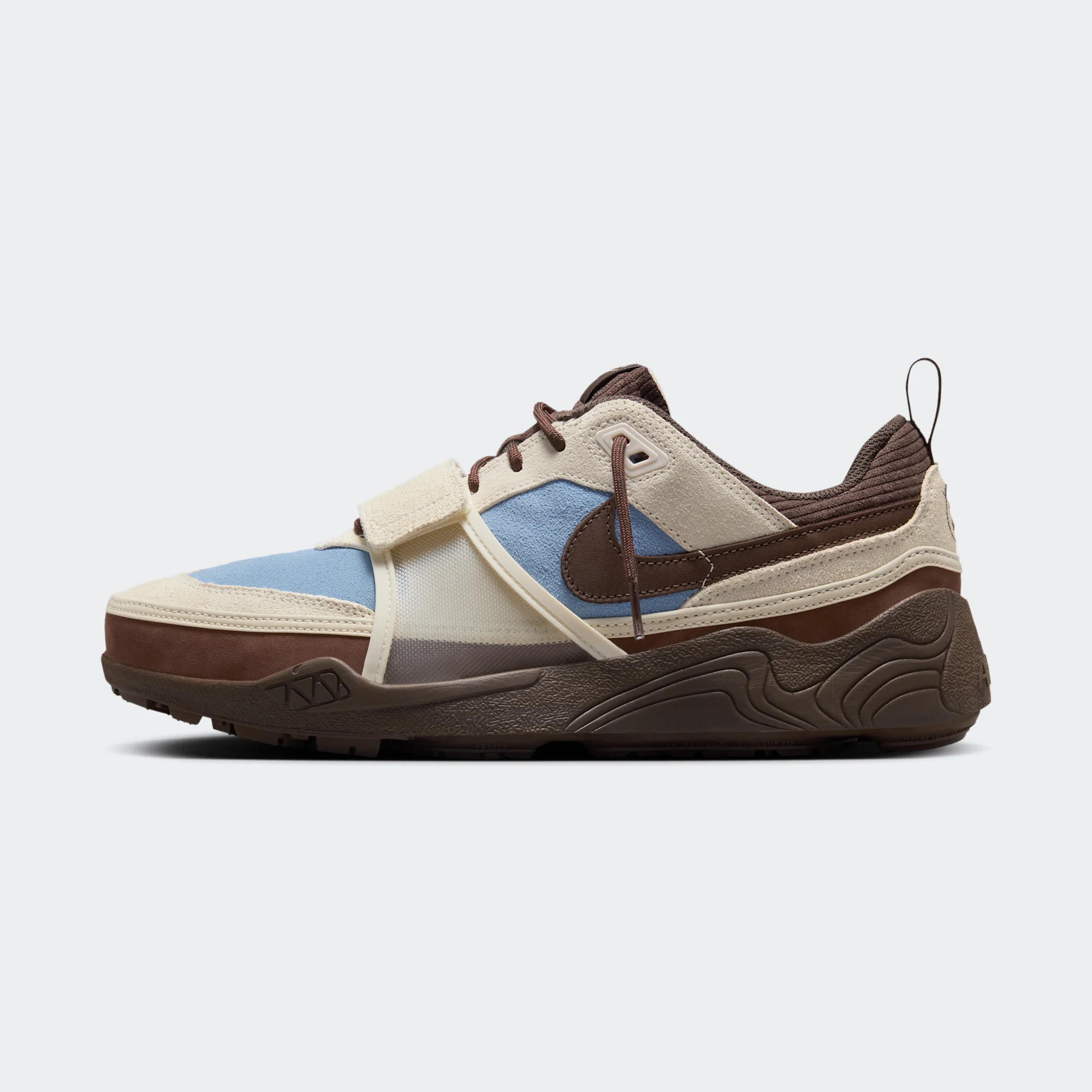 Travis Scott x Nike Zoom Field Jaxx SP "Leche Blue" - Nike sneakers (May 16, 2025)