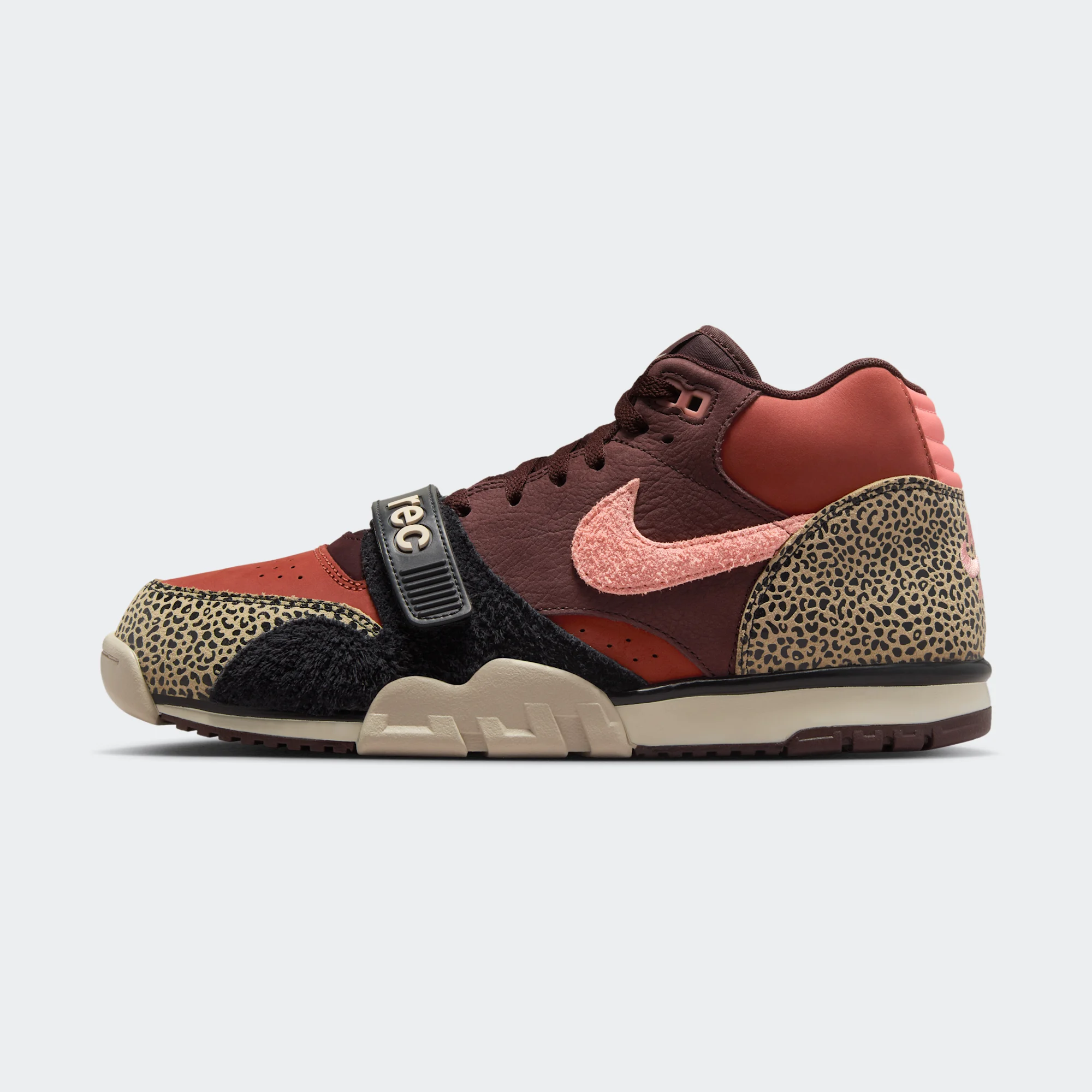 Arts-Rec x Nike SB Air Trainer 1 QS "Limestone" - Nike SB sneakers (July 22, 2025)