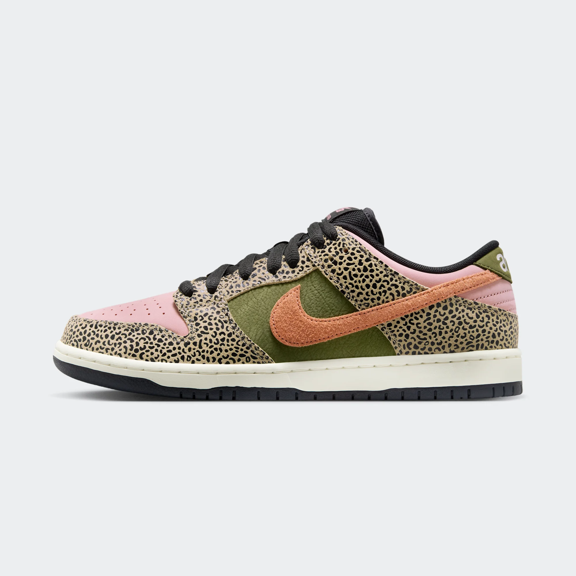 Arts-Rec x Nike SB Dunk Low Pro QS "Khaki" - Nike SB sneakers (July 22, 2025)